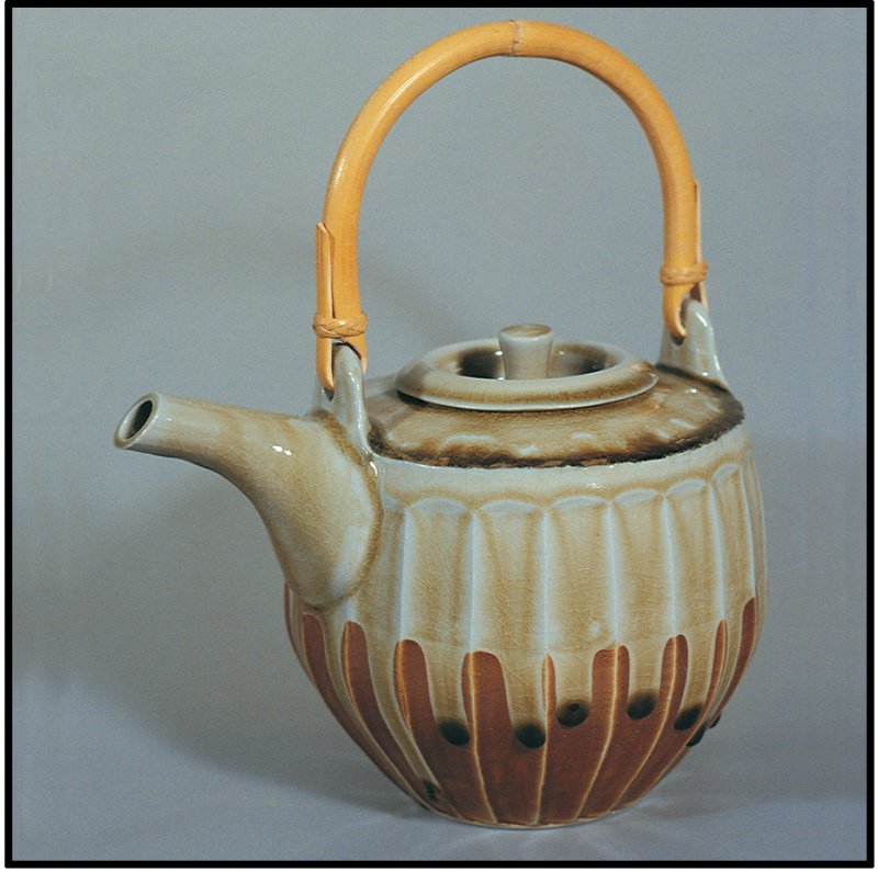 Corner C2 Teapot